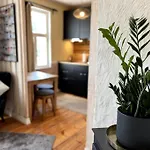 Apartment Garden Next To Telliskivi & Old Town Tallinn
